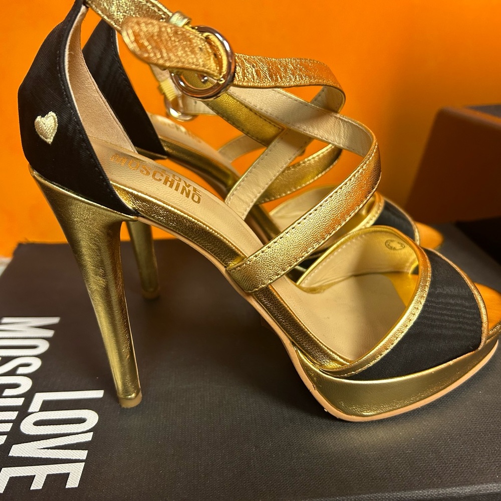 Love Moschino sexy heels